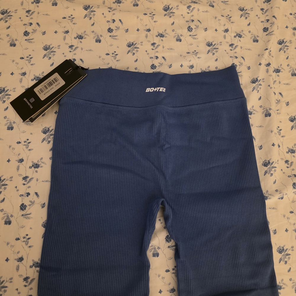 BO+TEE Women's Light Blue Bike Shorts